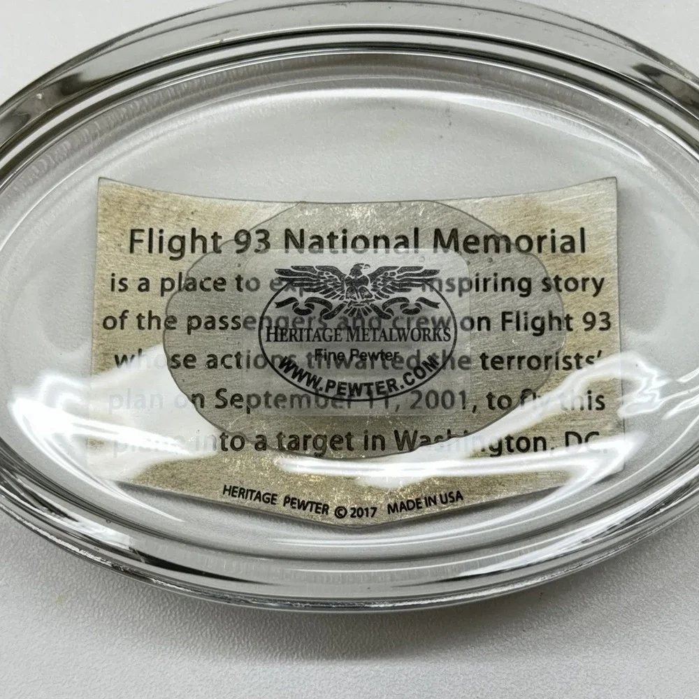 Flight 93 Natl Memorial Pewter Emblem Clear Oval Paperweight Heritage Pewter USA